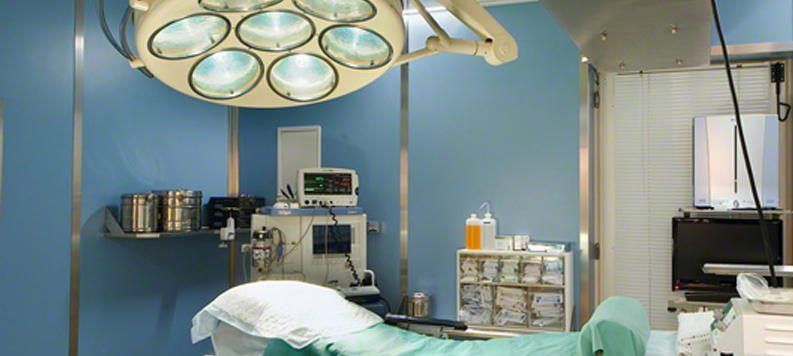 Salle d'OP de la Clinique de chirurgie esthétique du Docteur Dombard, spécialiste chirurgien à Bruxelles.